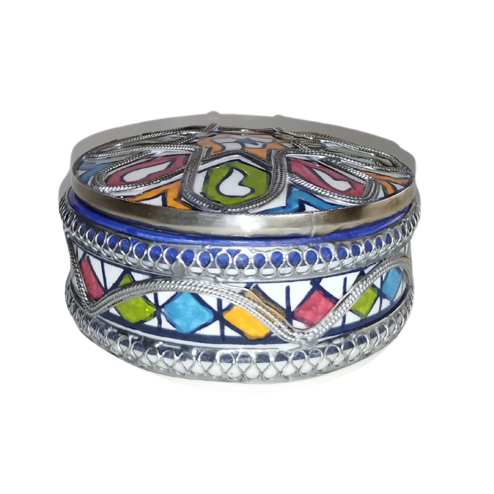 Mini vintage jewelry box