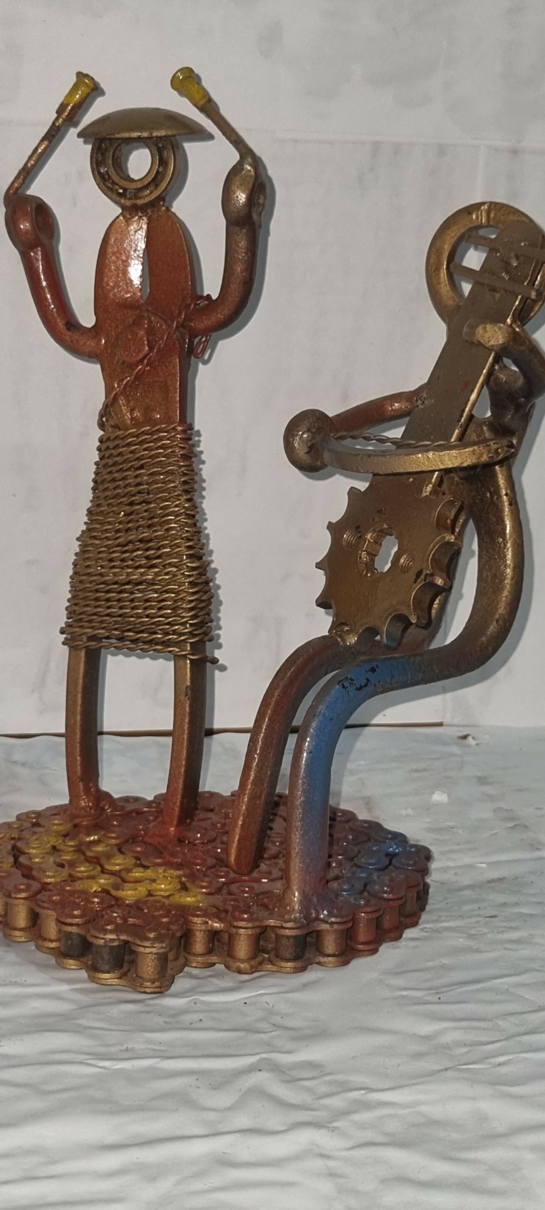 Dance berber sclupture