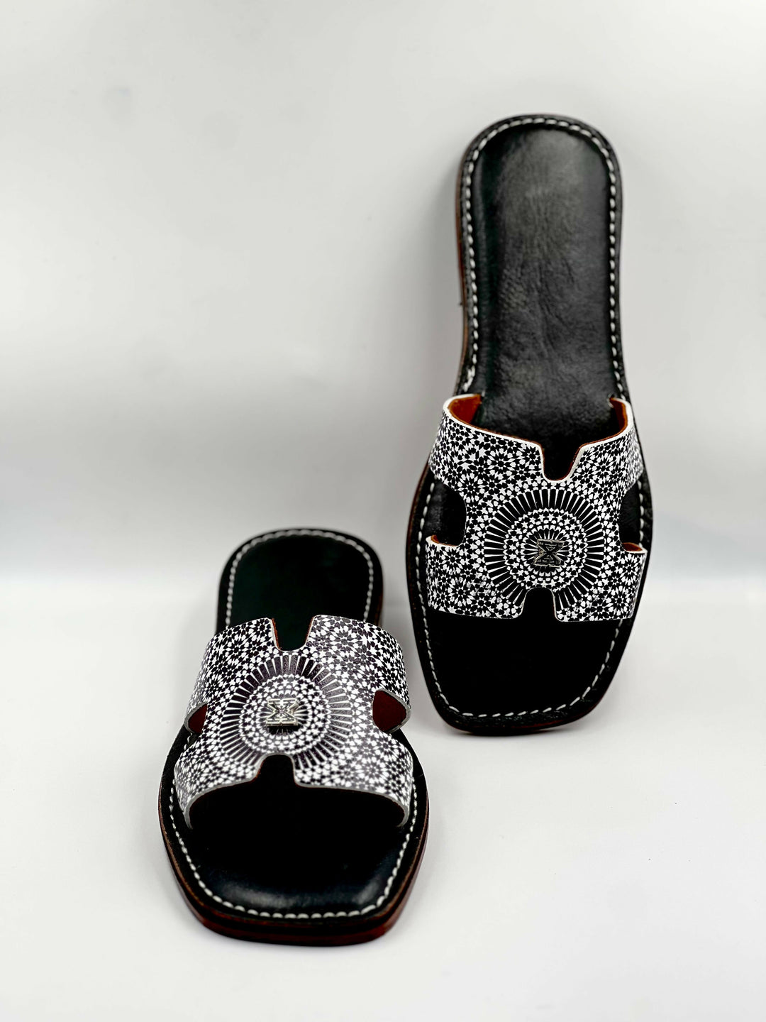 Black Zellige Sandals | Terre d'Histoire - Air Babouche