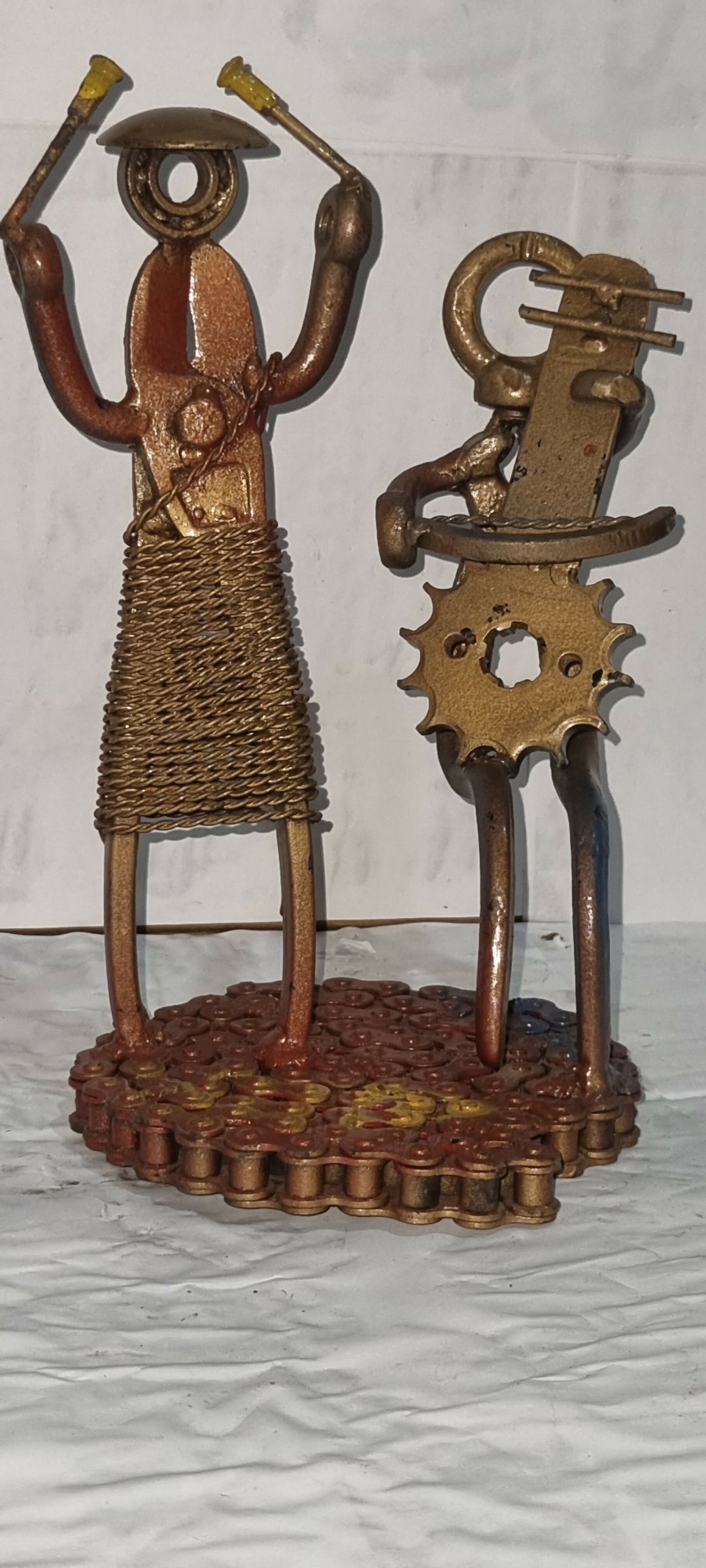 Dance berber sclupture