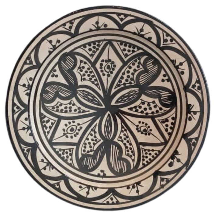 Plate with black patterns