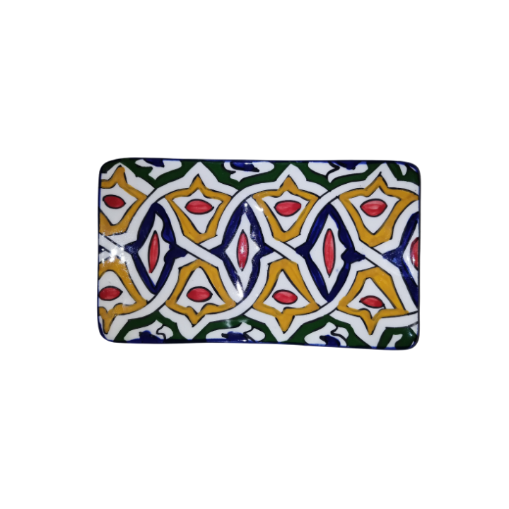 Rectangular plate with yellow patterns