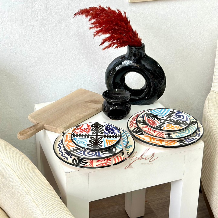 Black Amazigh plate set