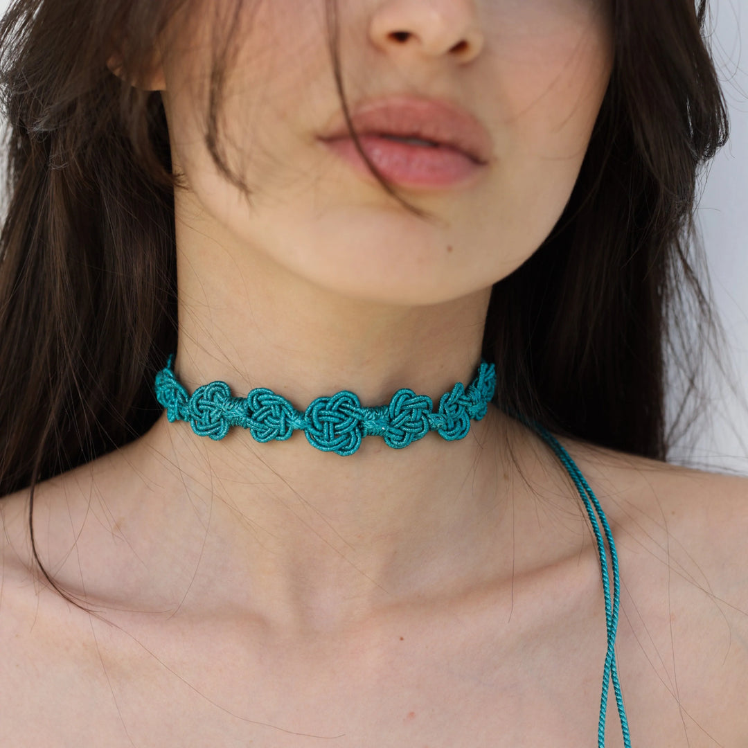 Taasab Choker