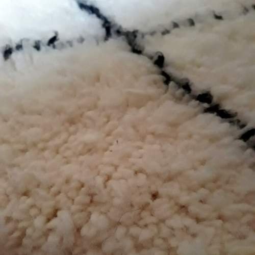 Beni Ouarain Berber carpet 100% natural wool