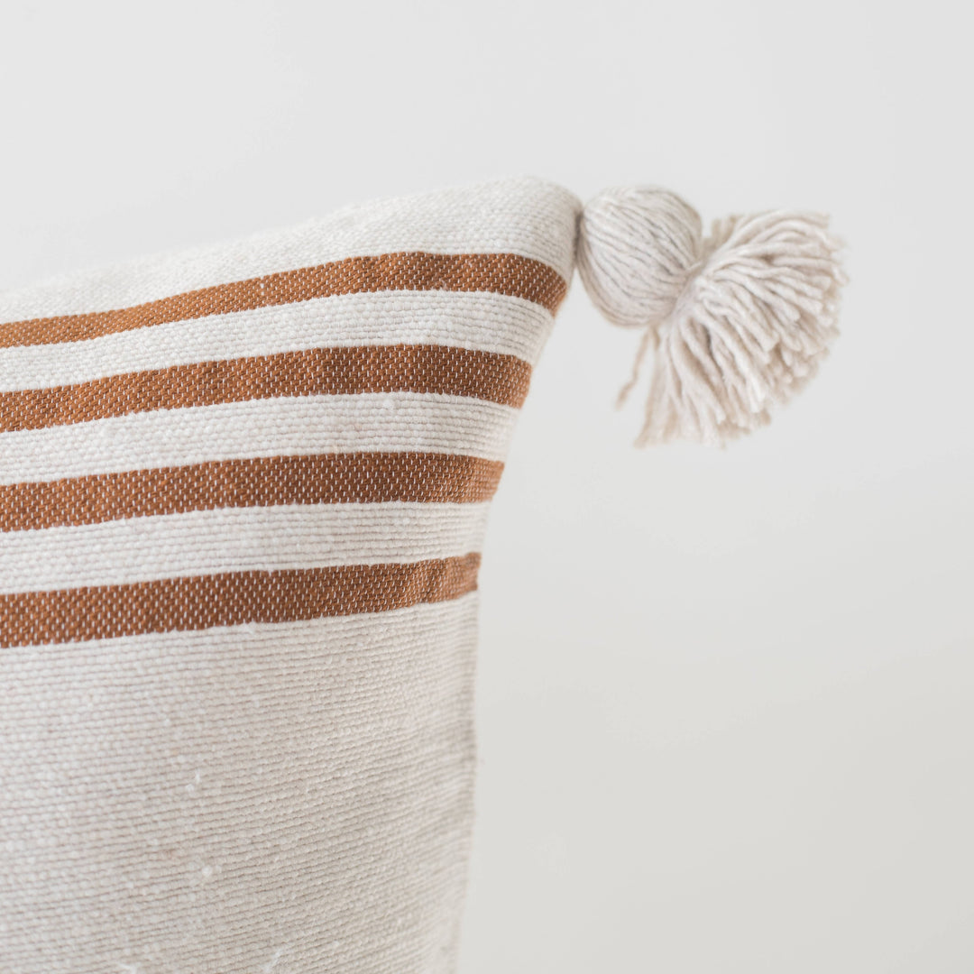 Pemium Moroccan Pillow Cover Pompon