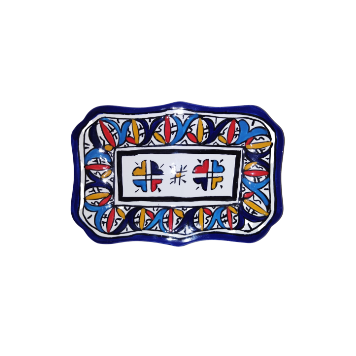 Rectangular red-blue patterns plate