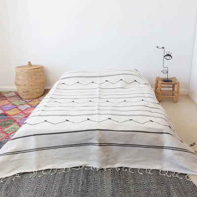 Black and White Moroccan Bed Spread-Djebeli Tanger-MyTindy
