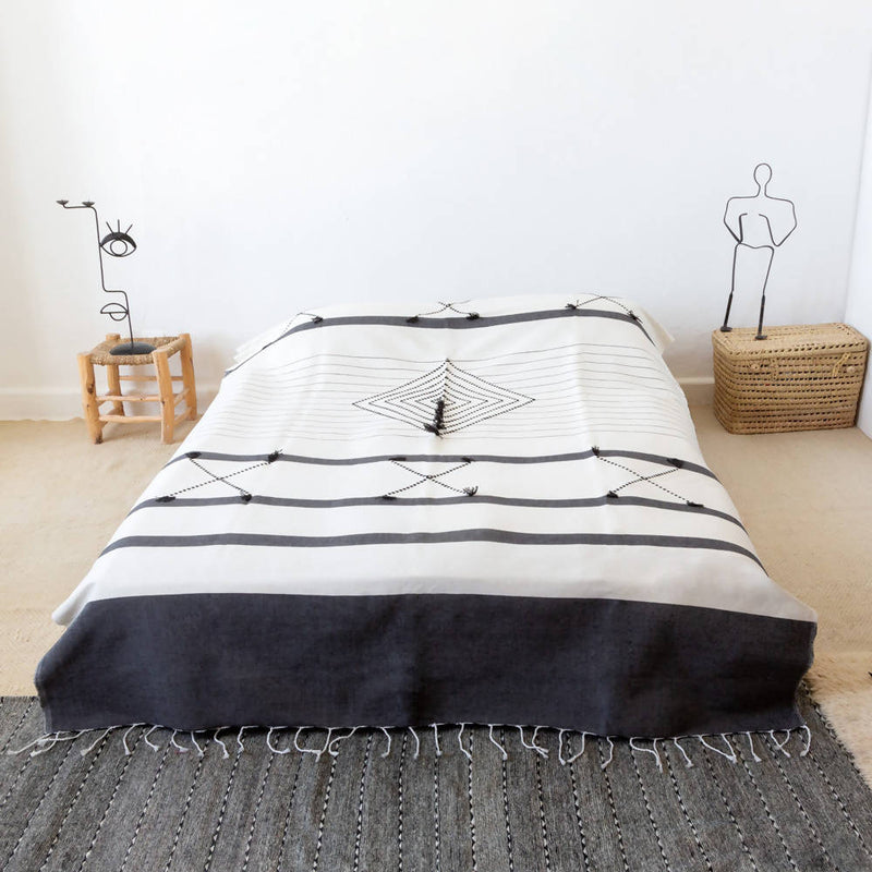 Blanc and White Moroccan Bed Spread II-Djebeli Tanger-MyTindy