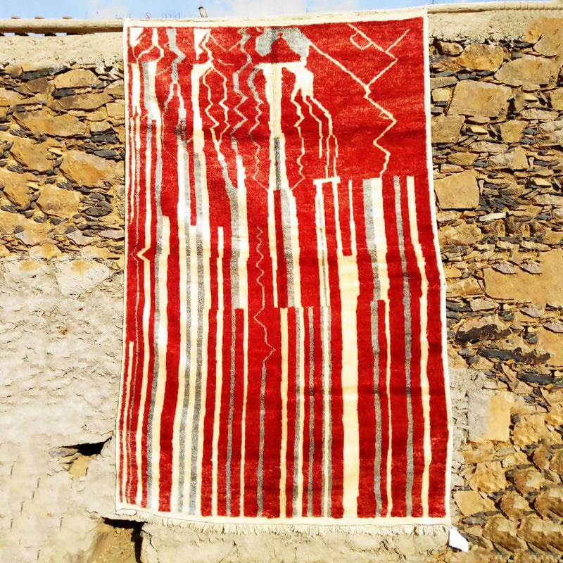 Red and White Moroccan Rug-Coopérative Bakiz-MyTindy