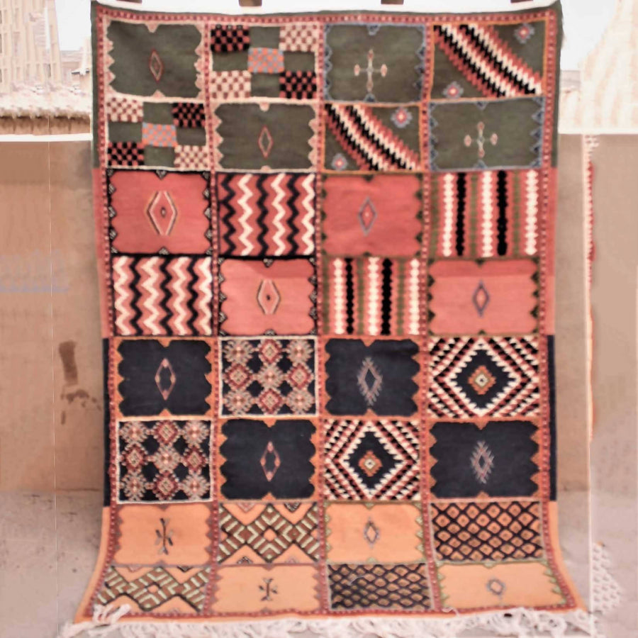 Jungle Fever Moroccan Carpet-ANAROUZ N TAKDIFT-MyTindy