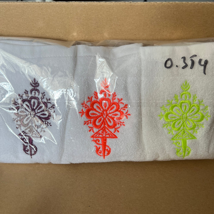 FIBU - Set of 6 Moroccan Embroidery Towels