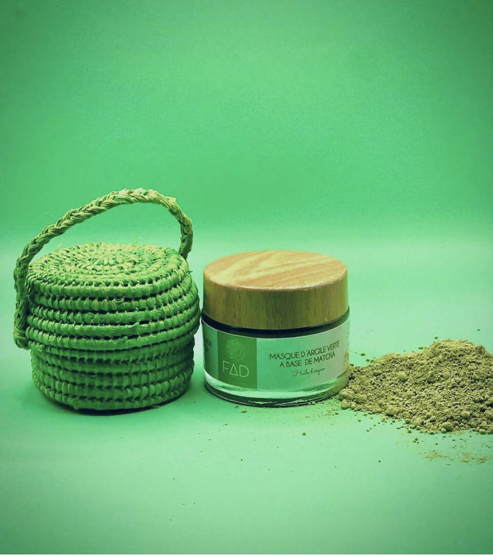 Green clay mask with Matcha