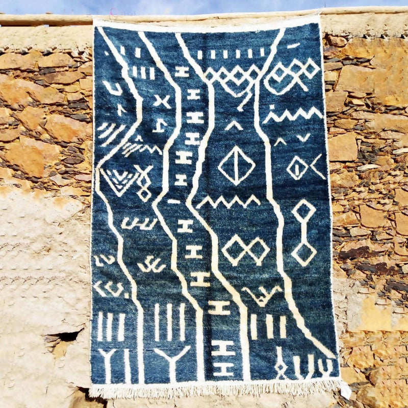 Tribal Blue and White Moroccan Rug-Coopérative Bakiz-MyTindy