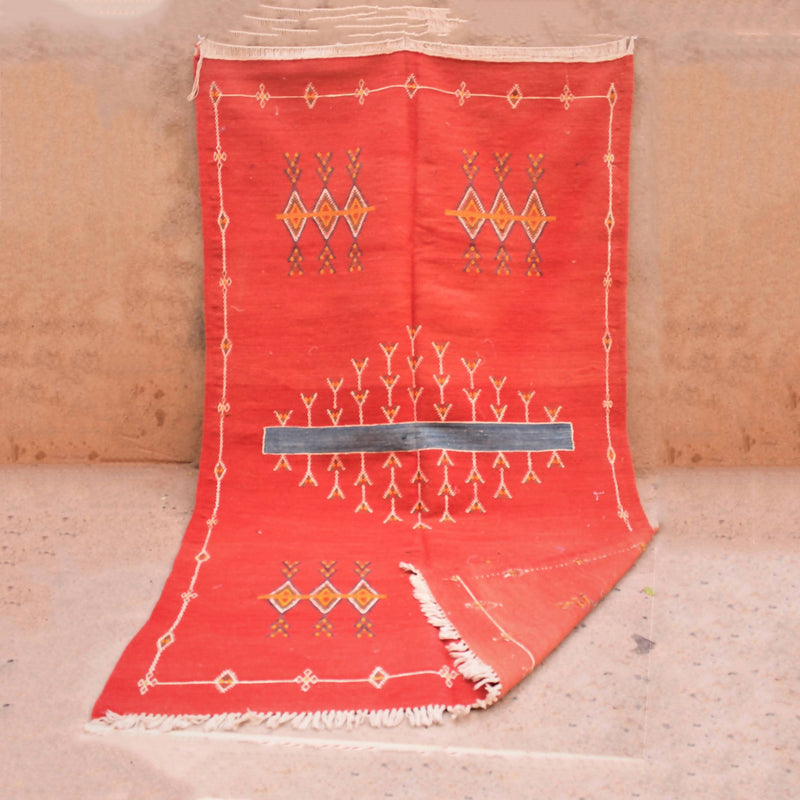 Akhnif Moroccan Carpet-ANAROUZ N TAKDIFT-MyTindy