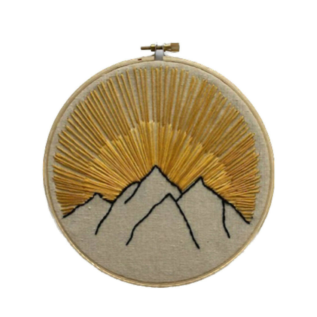 Aria Embroidered Mountain Hoop