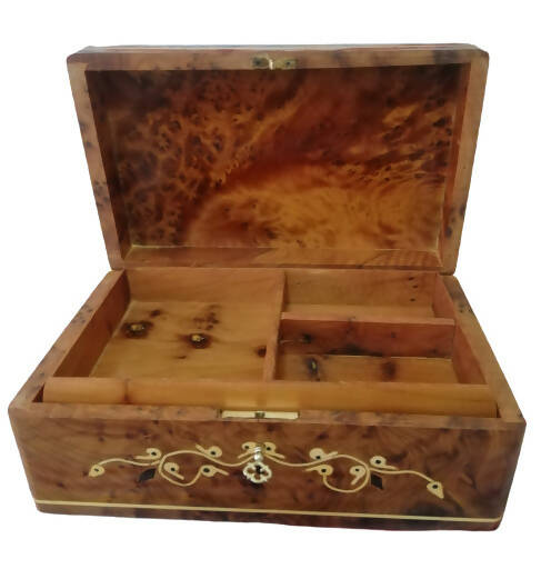 Moroccan wooden box made of Thuya Wood
