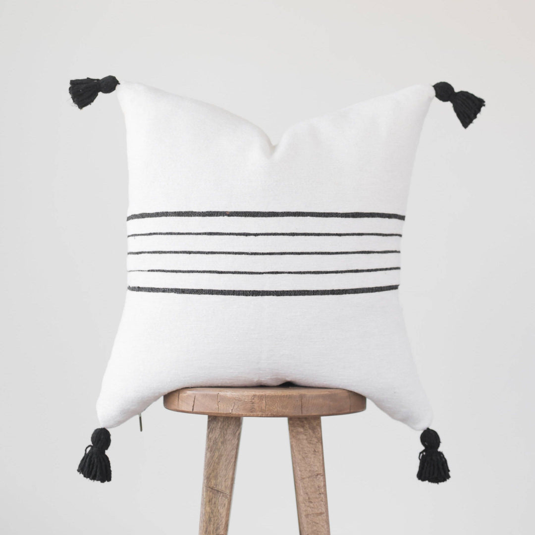 Pemium Moroccan Pillow Cover Pompon