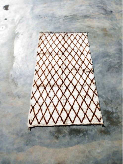 Brown Checkers Moroccan Rugs-Coopérative Bakiz-MyTindy