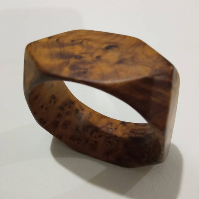 Handmade Thuja Bangle Wooden bracelet-Mohamed El Arbi-MyTindy