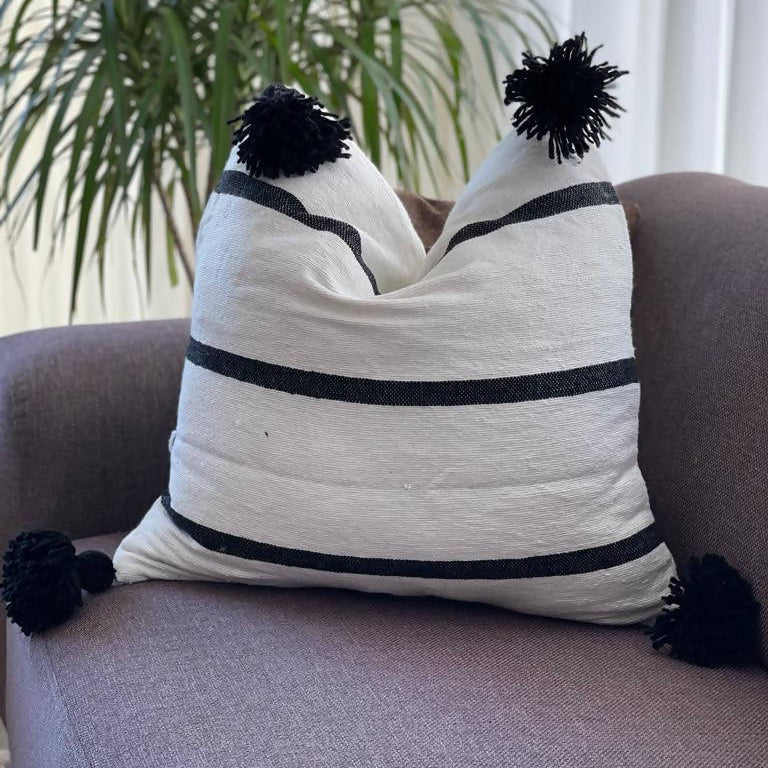 Pemium Moroccan Pillow Cover Pompon