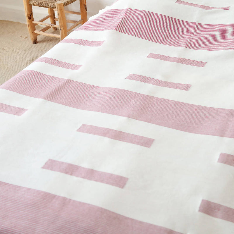 Pink and White Bed Spread-Djebeli Tanger-MyTindy