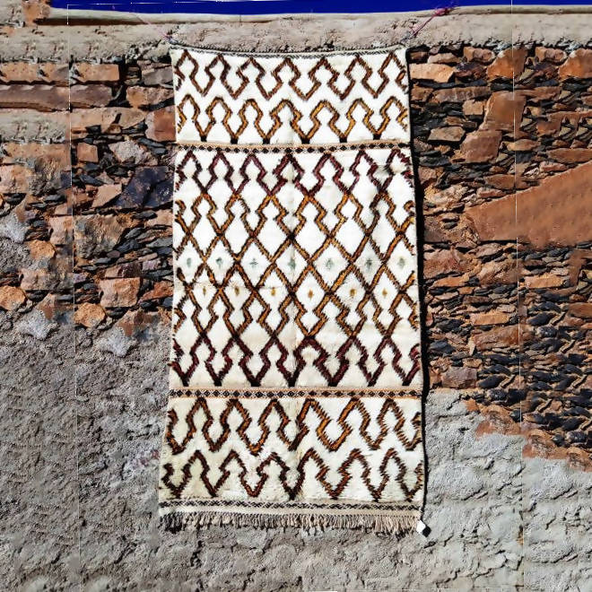 Brown and White Moroccan Rug-Coopérative Bakiz-MyTindy