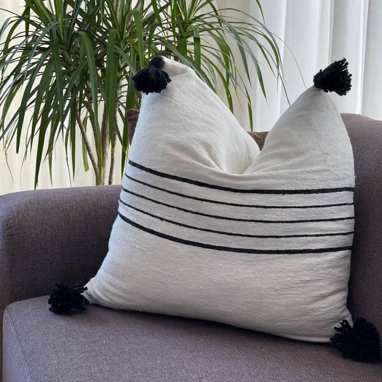 Pemium Moroccan Pillow Cover Pompon