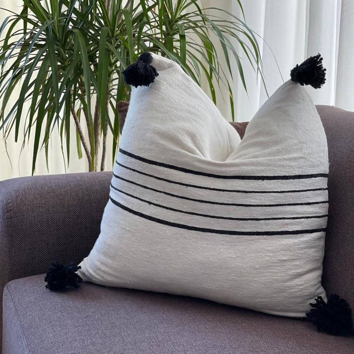 Pemium Moroccan Pillow Cover Pompon
