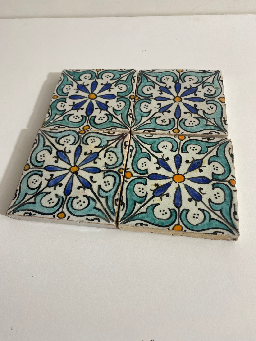 Bathroom and kitchen Ceramic tiles Hand painted tiles 4"x4" 100% for  Remodeling and Projects works wall and ground