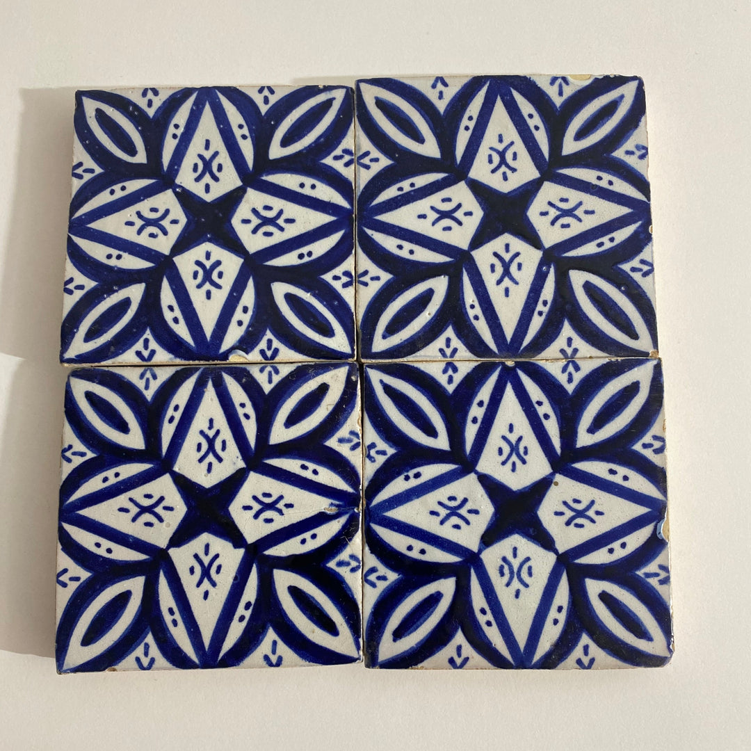 blue and white tiles Hand painted tiles 4"x4" 100% Handmade for Bathroom Remodeling and kitchen Projects works wall, ground and pool