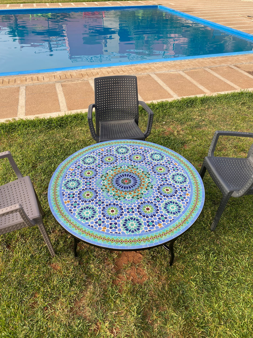 Dining Mosaic table round for outdoor and indoor 100% handcrafted mandala design Costume height