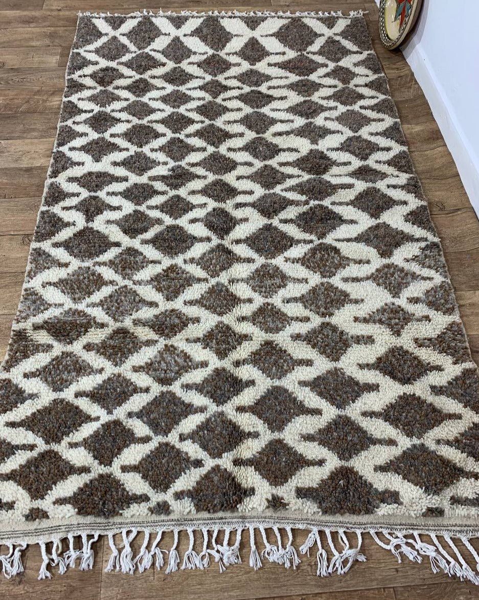 Moroccan rug Beni Ouarain rug 4x8 ft Handmade rug Berber rug