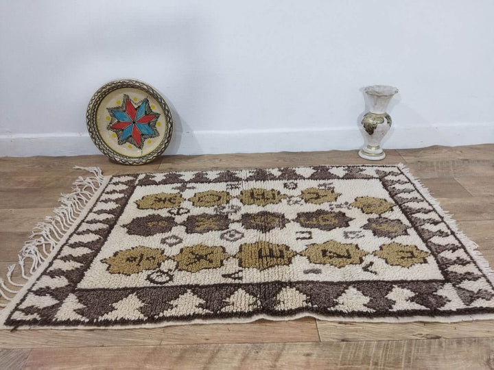 Authentic Moroccan rug Style Azilal rug 3x4 ft Handmade rug Berber rug