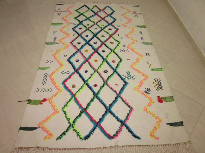 Moroccan rug Style Azilal rug 4x7 ft Handmade rug Berber rug