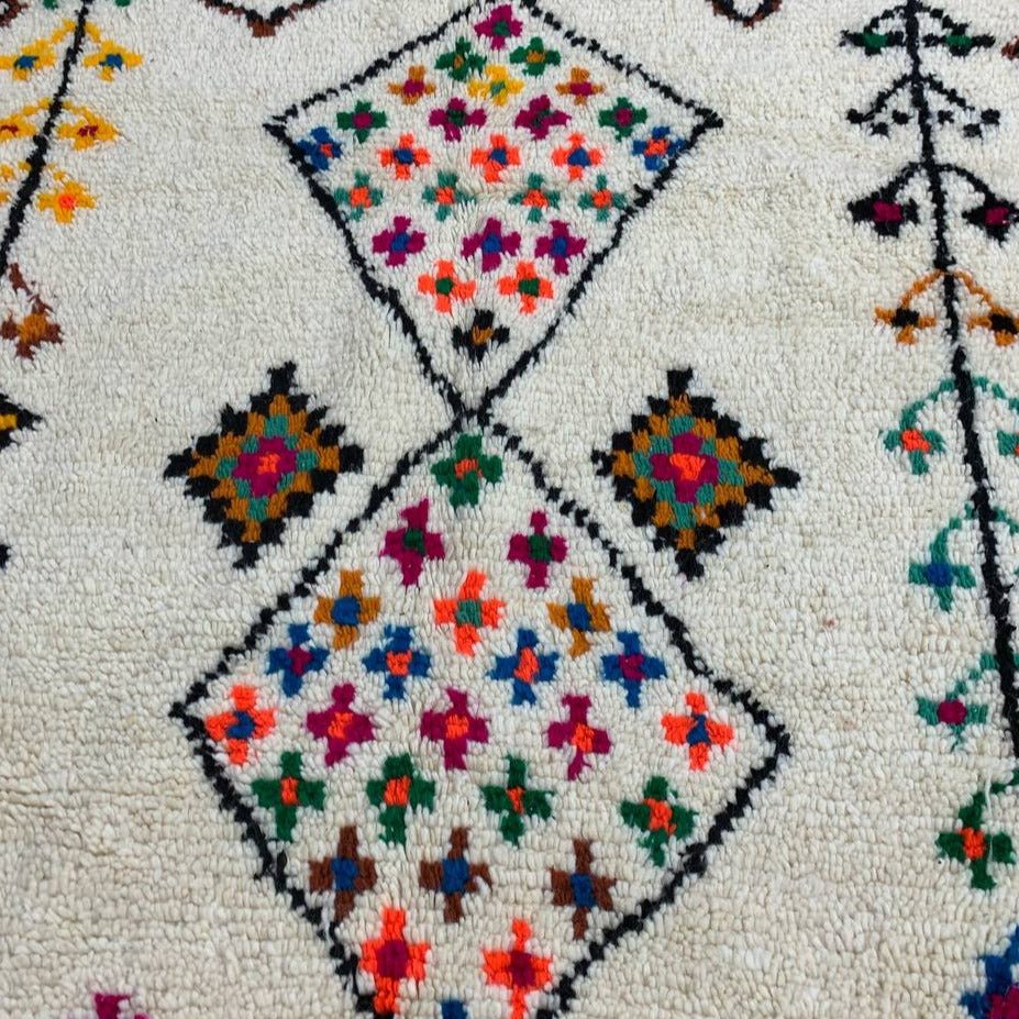 Moroccan rug Style Azilal rug 4x8 ft Handmade rug Berber rug