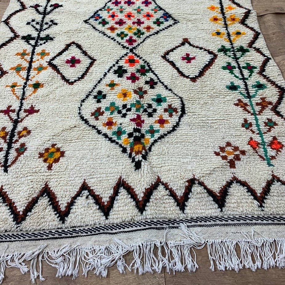 Moroccan rug Style Azilal rug 4x8 ft Handmade rug Berber rug