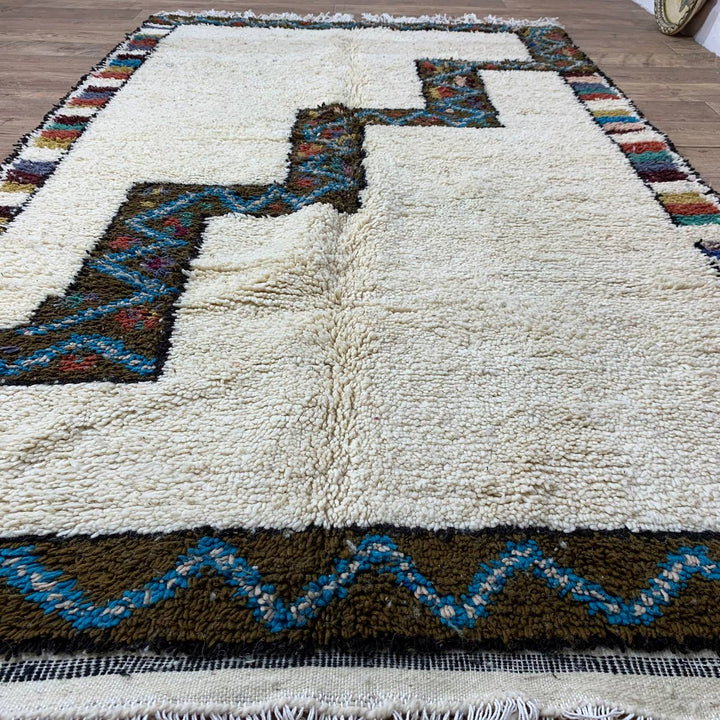 Moroccan rug Style Azilal rug 5x8 ft Handmade rug Berber rug