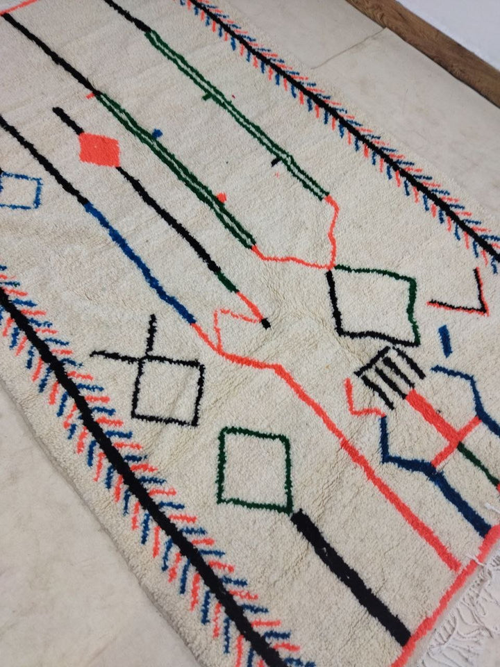Moroccan rug Style Azilal rug 5x8 ft Handmade rug Berber rug