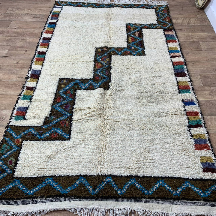 Moroccan rug Style Azilal rug 5x8 ft Handmade rug Berber rug