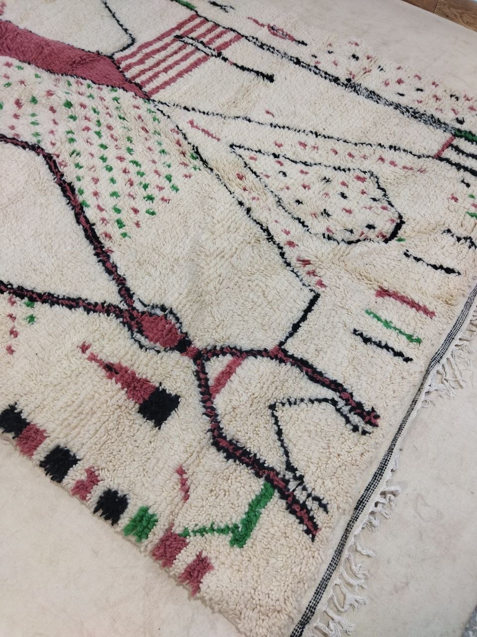 Moroccan rug Style Azilal rug 6x9 ft Handmade rug Berber rug
