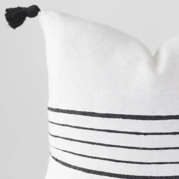 Pemium Moroccan Pillow Cover Pompon