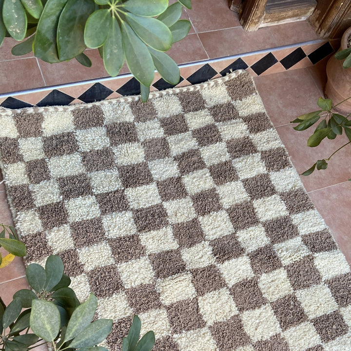 Moroccan Azilal Checker White and Beige Rug