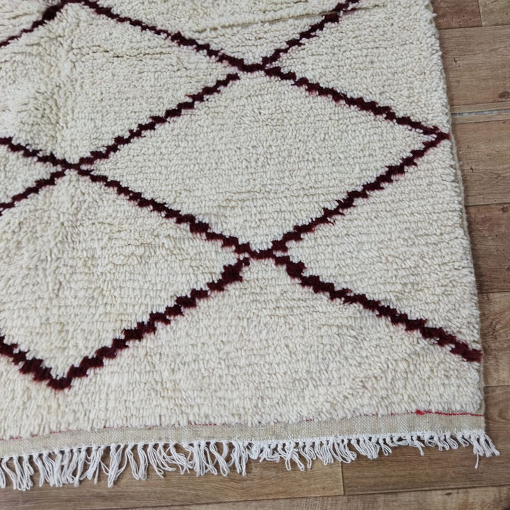 Authentic White And Burgundy Moroccan Rug - Beni Ourain Rug 5x5 Ft