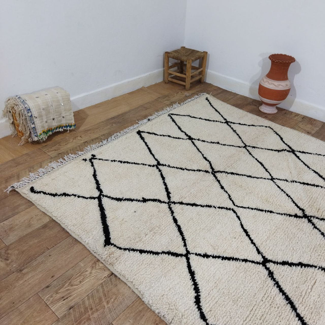 Authentic Beni ourain White and Black Rug - 6x10 Ft Wool Berber White & Black Carpet