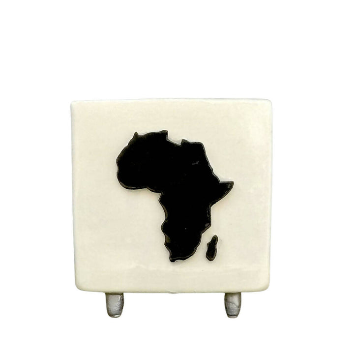 Vase, pot Afrique motif en relief