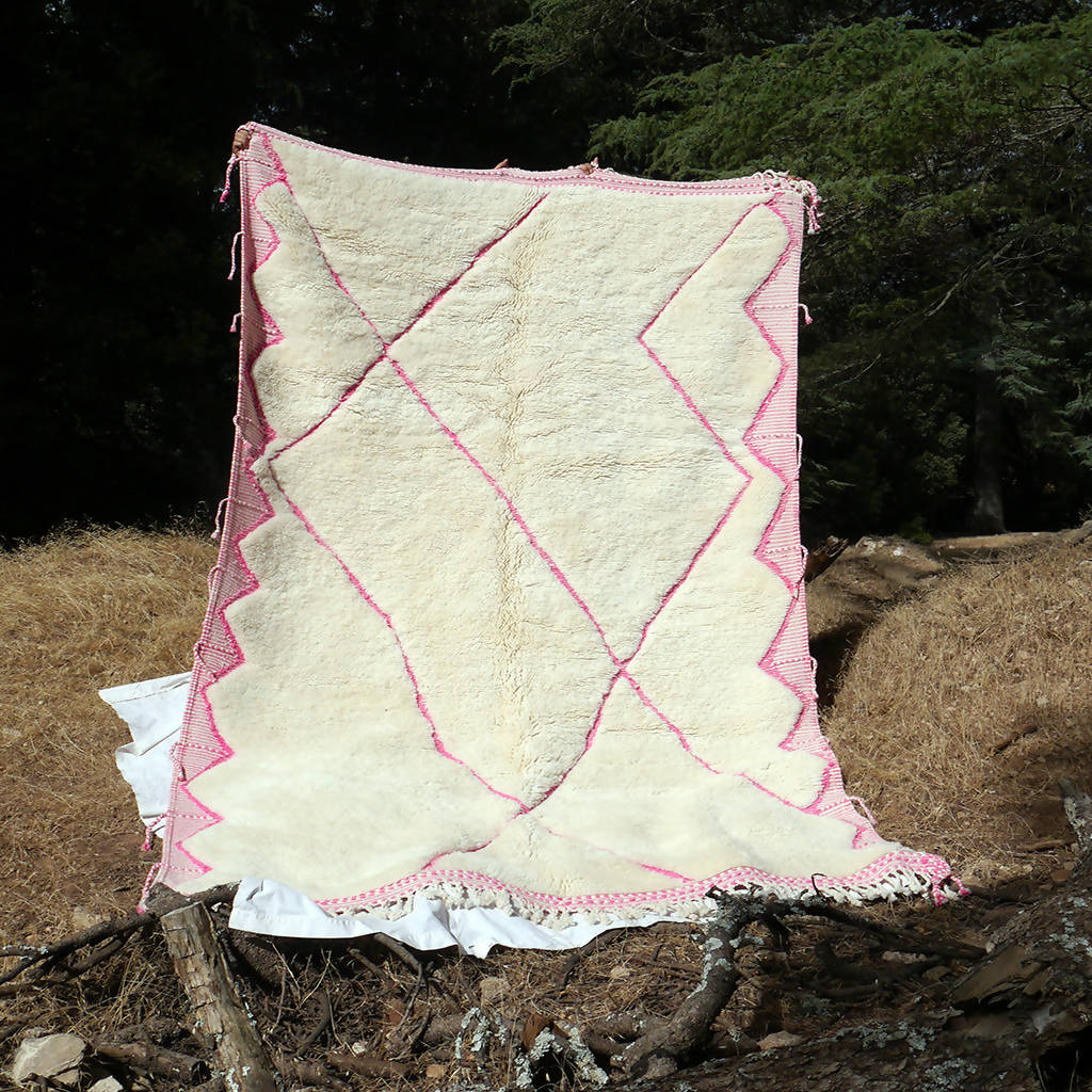 Moroccan Beni Ourain White & Pink Rug