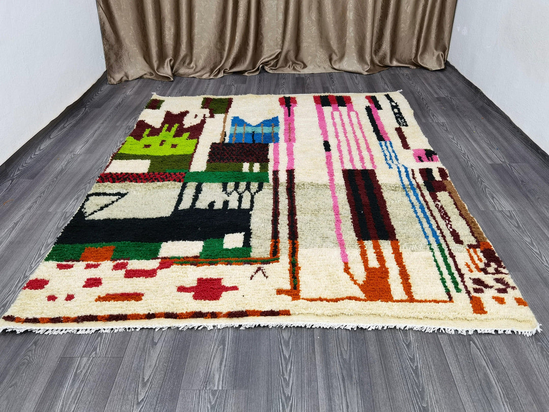 Exquisite Berber Wool Boujaad Rug - Handcrafted Moroccan Tapestry for Elegant Home Decoration