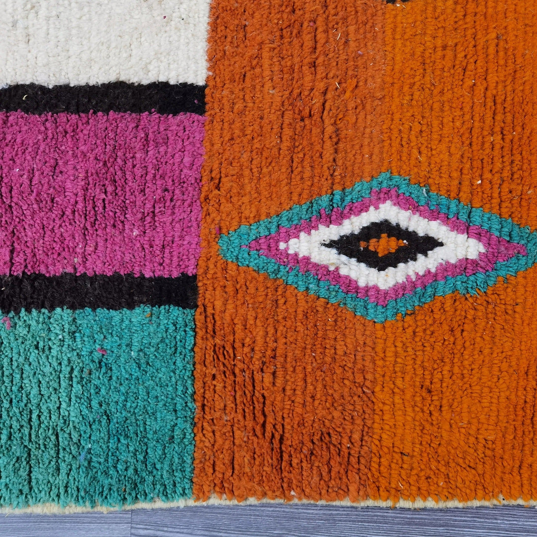 Handmade Boujaad Moroccan Rug - Authentic Berber Wool Carpet for Stylish Home Decor