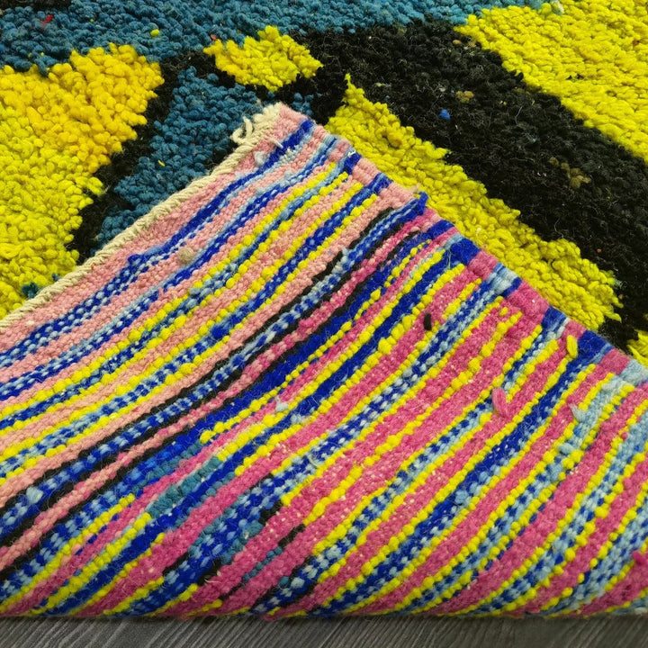 Handmade Boujaad Moroccan Rug - Authentic Berber Wool Carpet for Stylish Home Decor